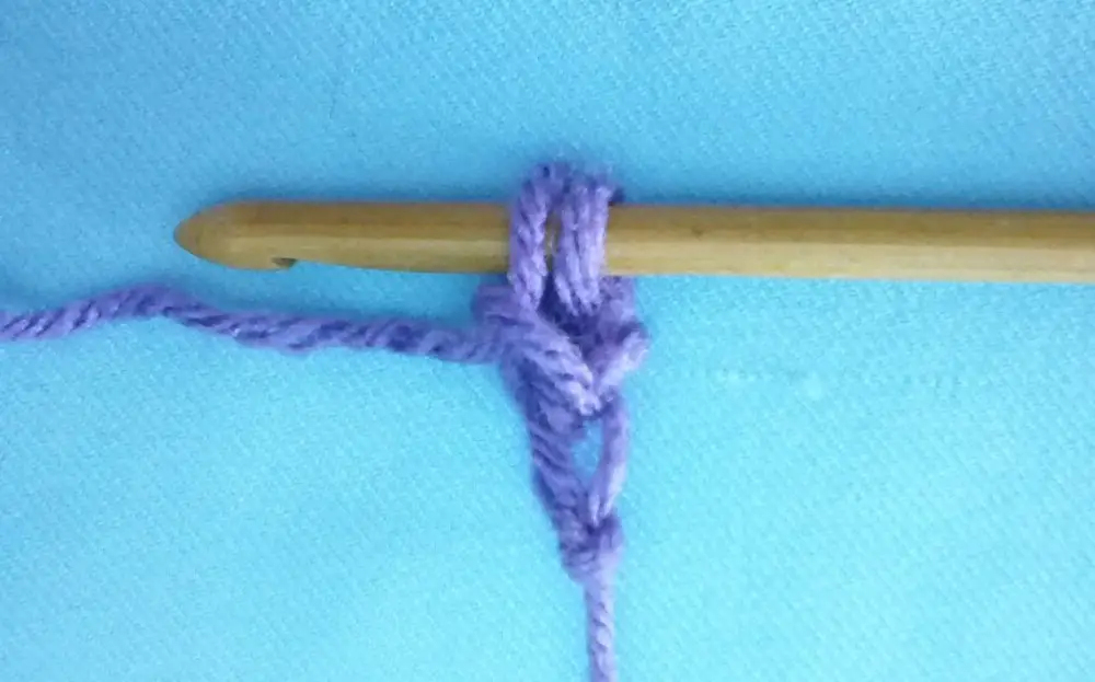 Single Crochet Foundation Chain