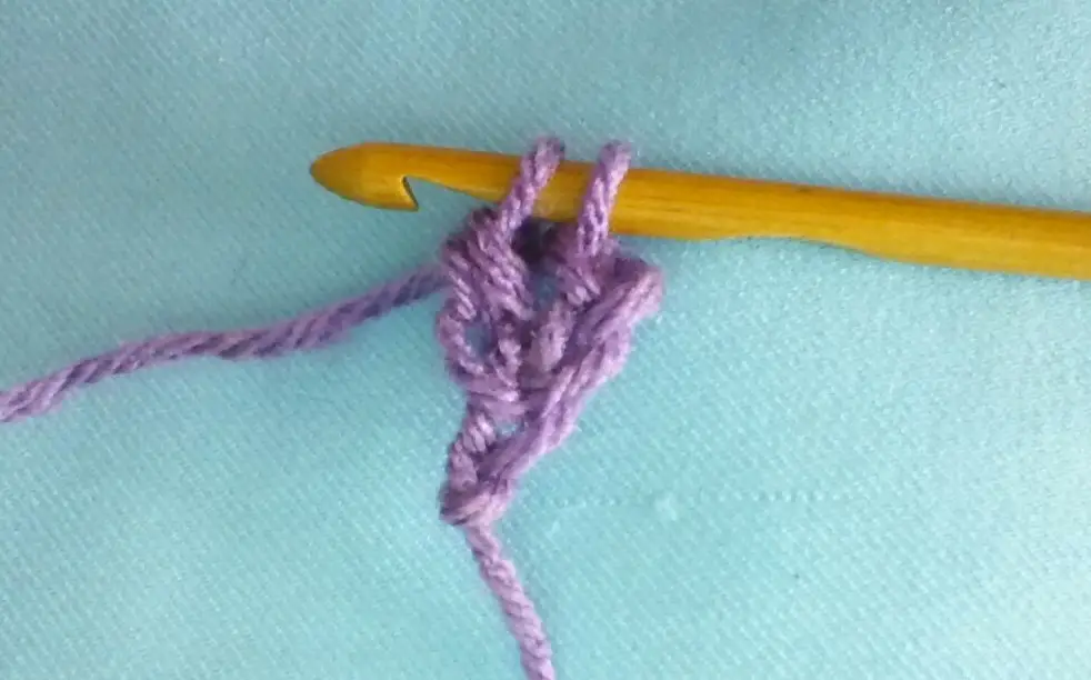 Double Crochet Foundation Stitches