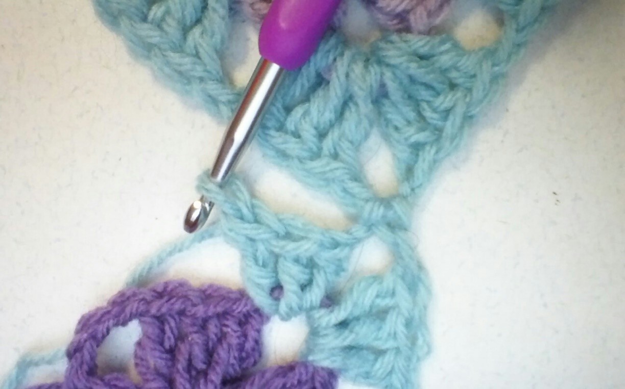 Knitting versus Crochet – Know the Difference